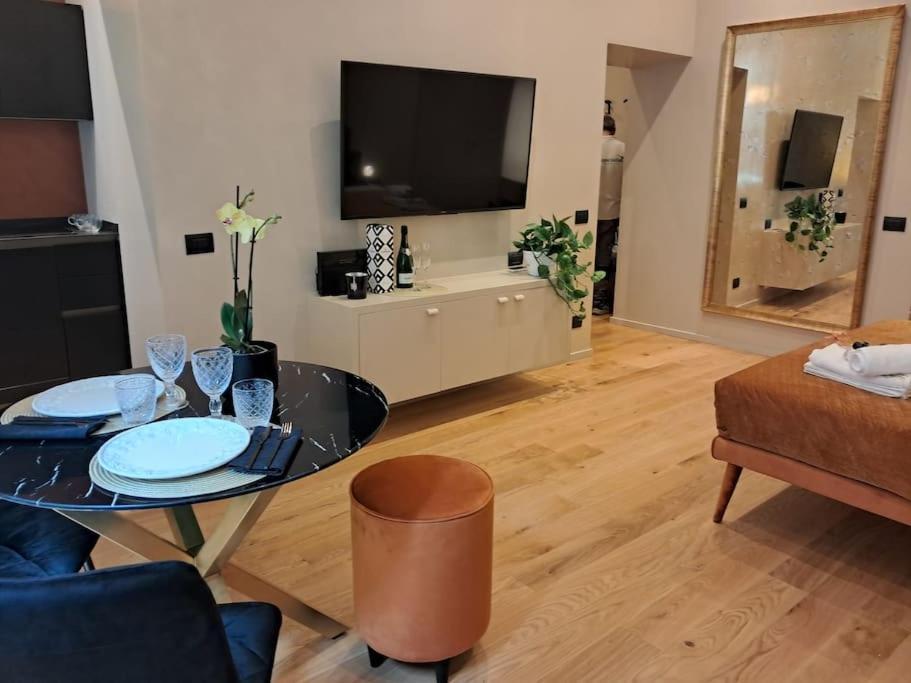 Apartment Augusto Imperatore Luxury *